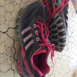 Adidas women’s sneakers. Worn only a few times.